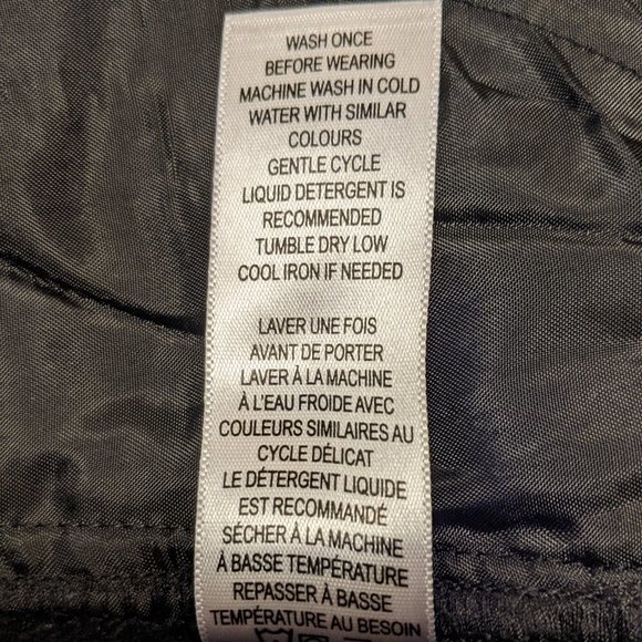 Black Ricki's Mini Skirt with Pockets - Picture 8 of 12